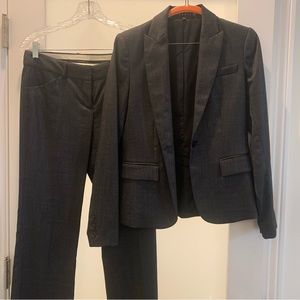 Theory - Women’s Suit Jacket & Pants